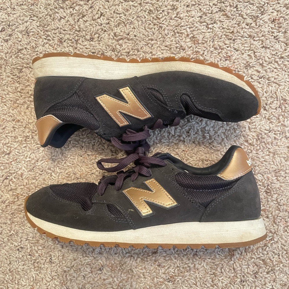 New Balance Sneakers